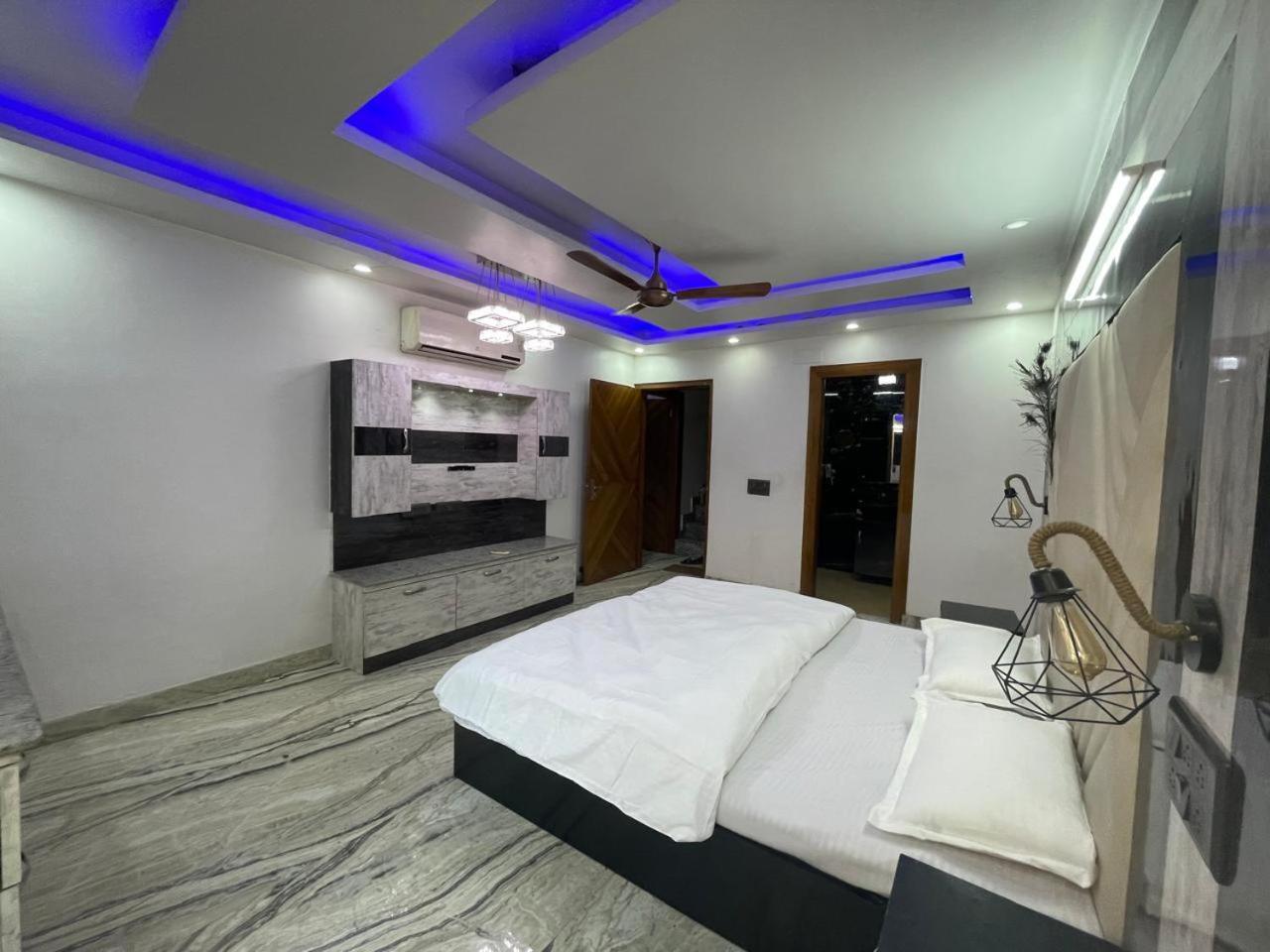 Kutir-greater Kailash-1 South Delhi Homestay
