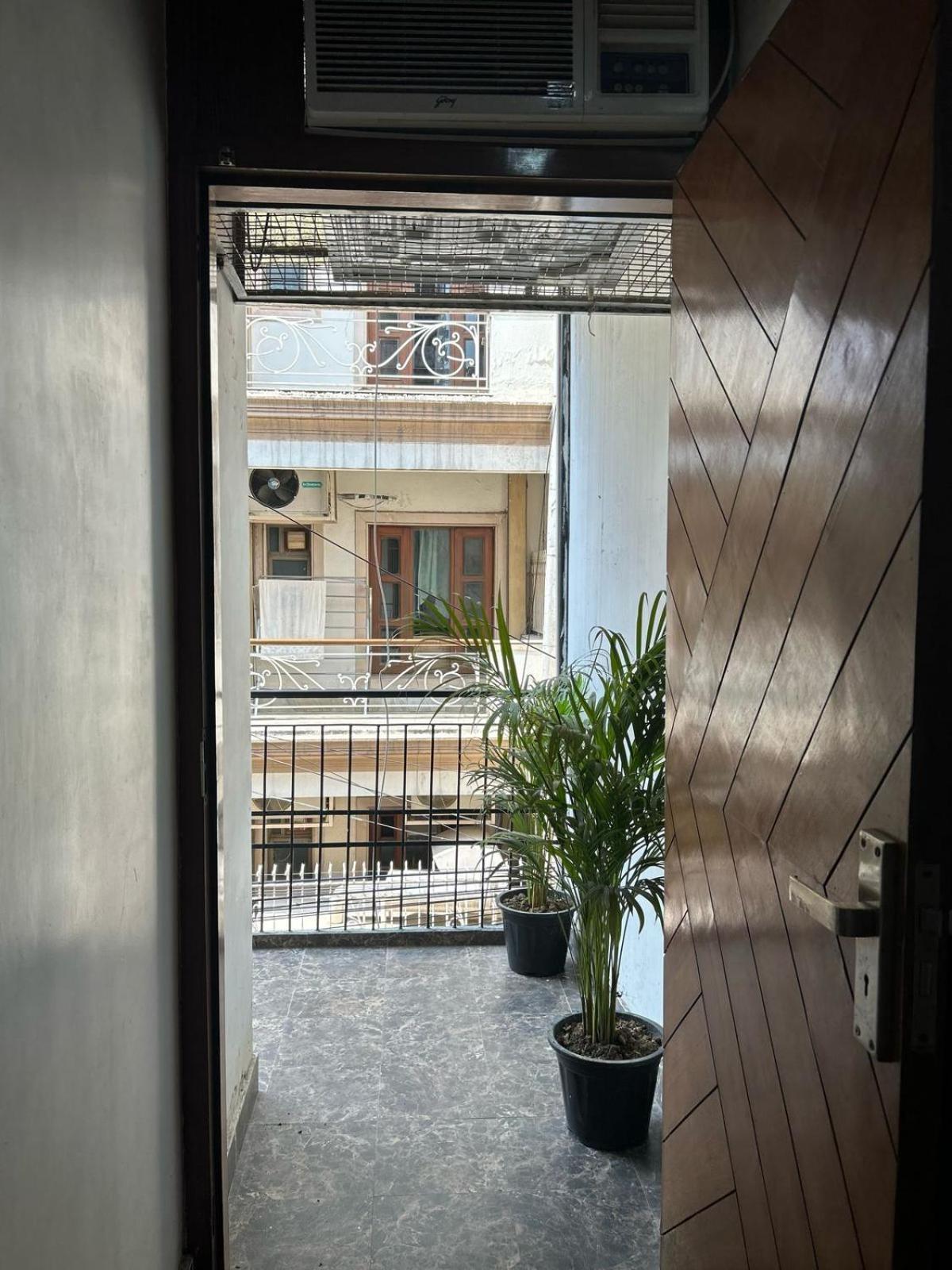 Kutir-greater Kailash-1 South Delhi Homestay New Delhi
